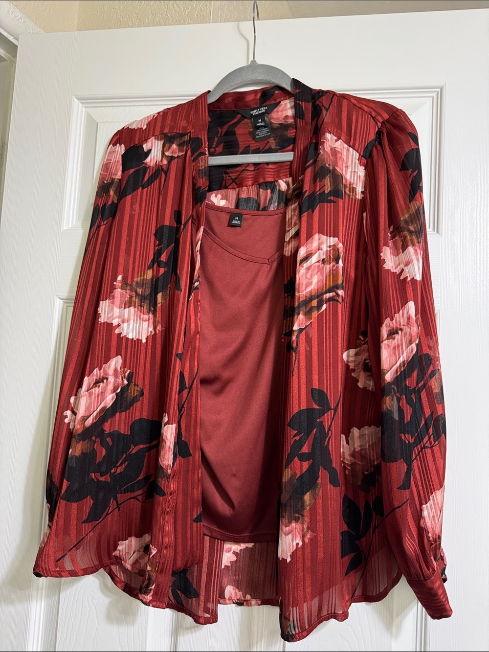 Simply Vera Vera Wang Red Floral Button-Down Top